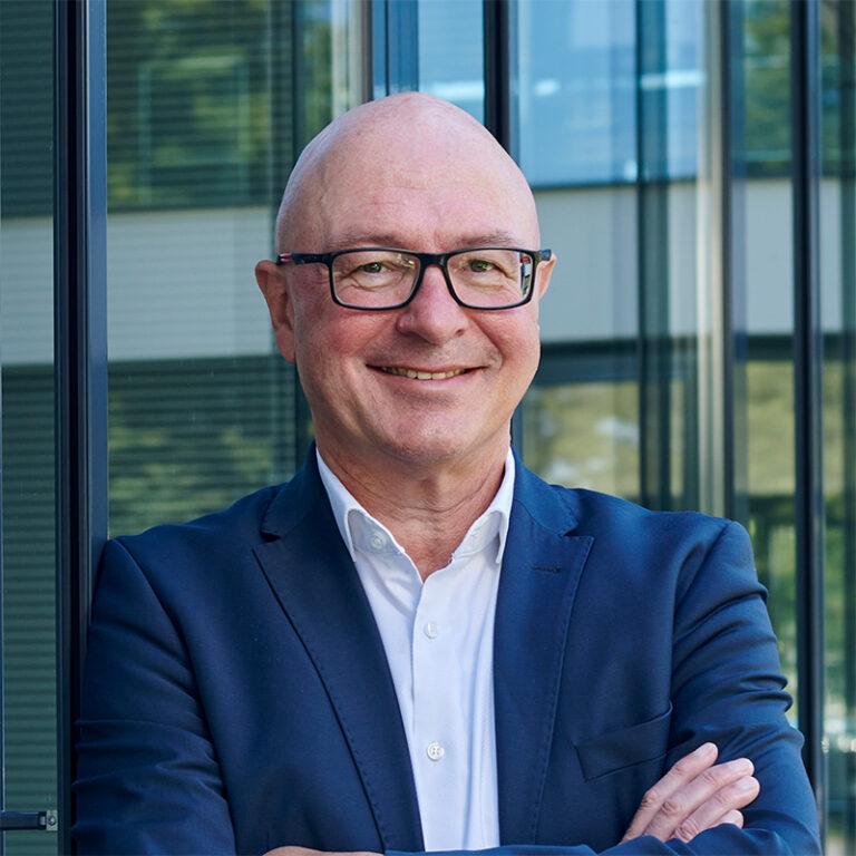 Hans-Dieter Weber